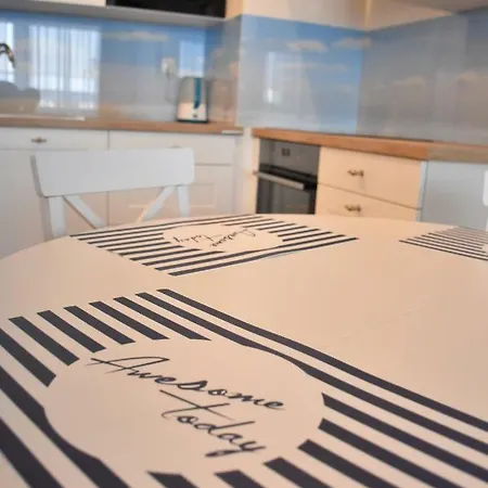 Balticum - Blizej Morza Z Garazem