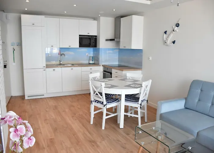 Balticum - Blizej Morza Z Garazem